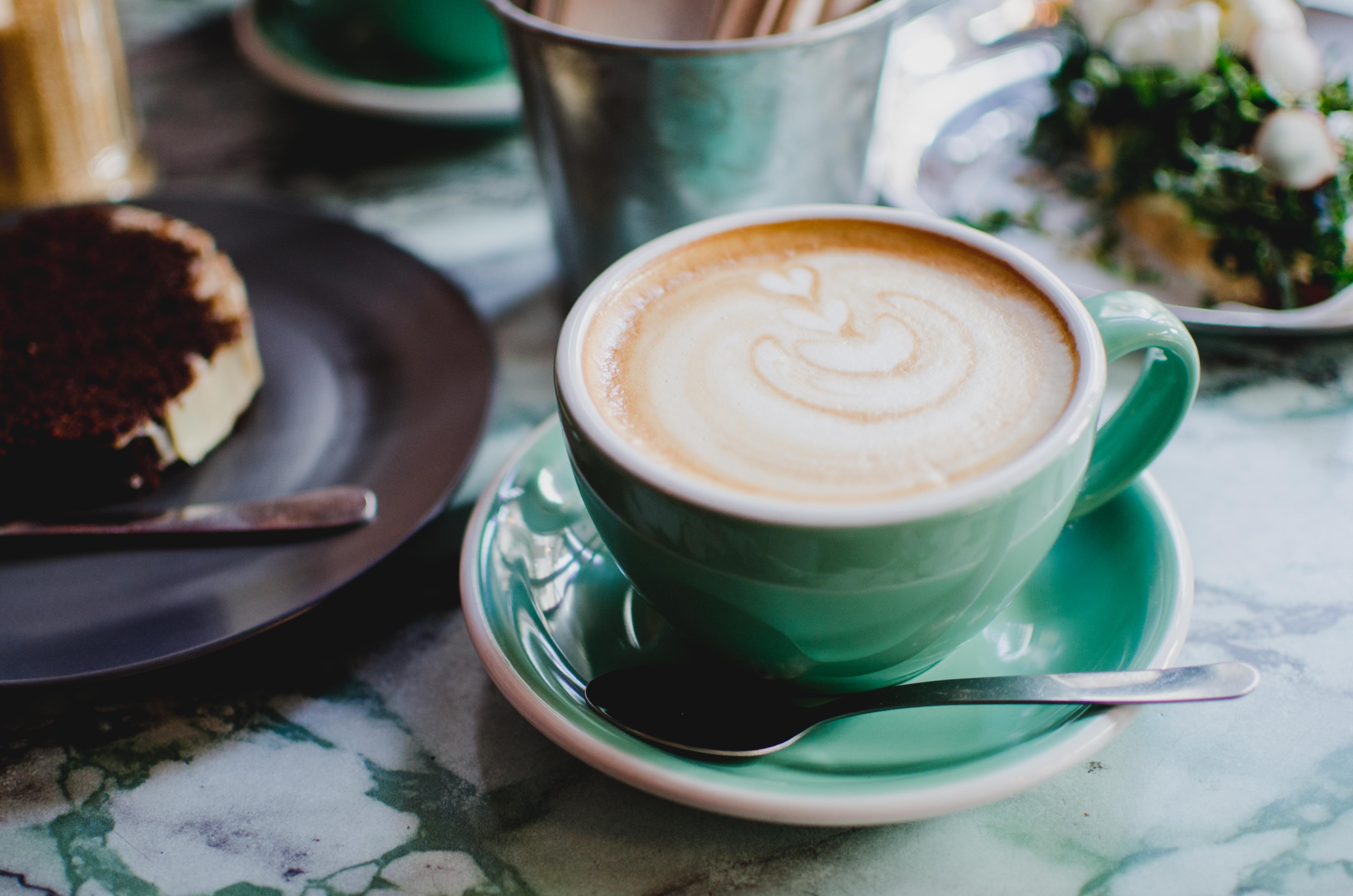 cafes in vilnius with children playground