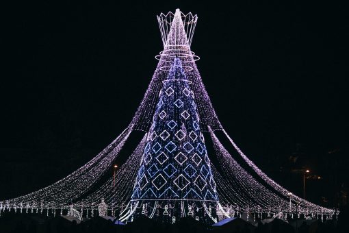 Queen Chirstmas tree in Vilnius